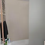 En Face De La Apartamento