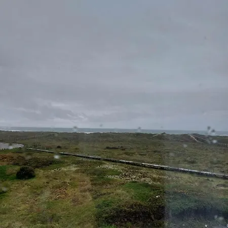 Apartment En Face De La