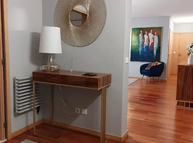 Apartment En Face De La