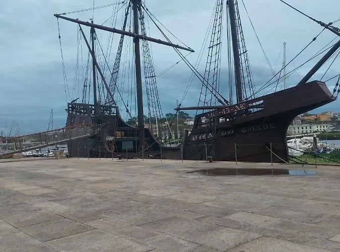 En Face De La * Azurara